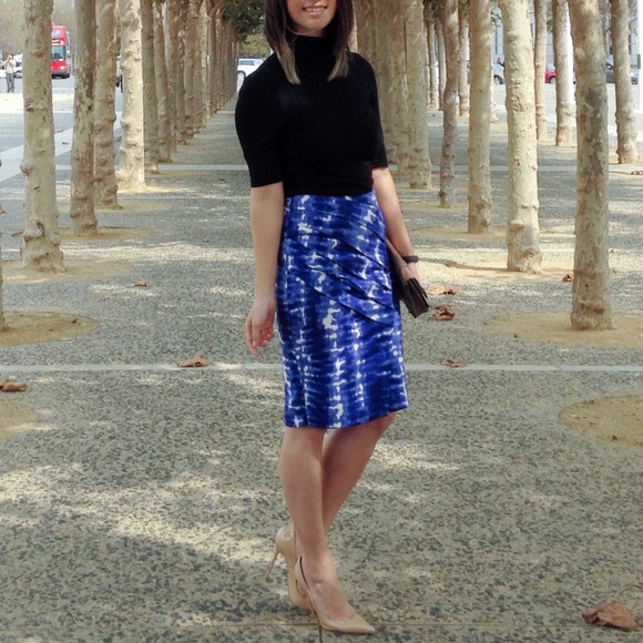 Anthropologie Dresses & Skirts - Anthropologie Watercolor Pencil Skirt
